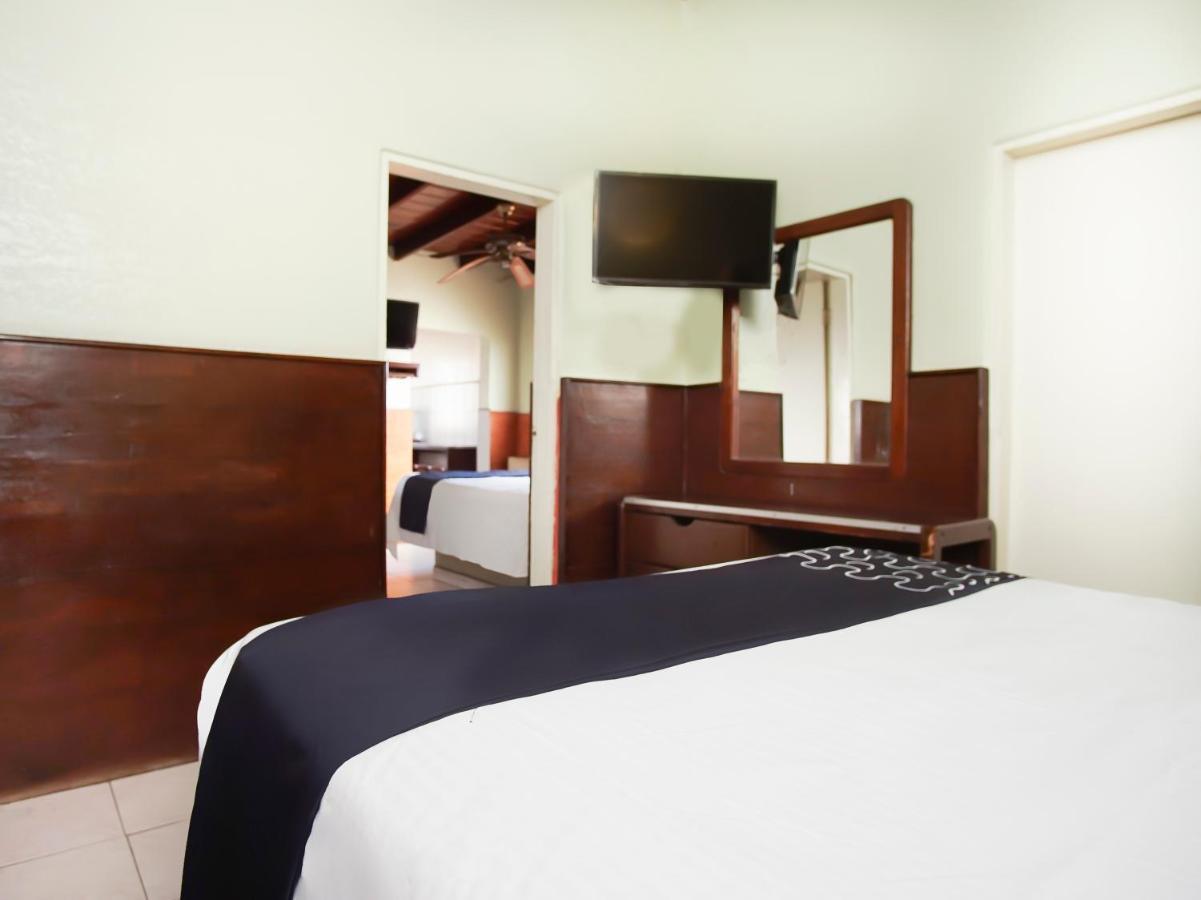 Capital O Hotel America Ensenada Exteriér fotografie